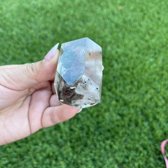 Garden Quartz Tower - Picture 8 of 12